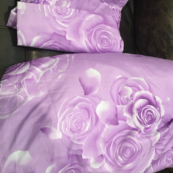 Dubet Cover & 2 Queen Pillow Cases -    Tap1  Purple Floral - Picture 5 of 5